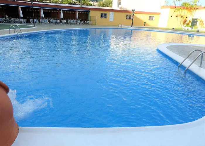 Suncanarias Angeles Лос Кристианос