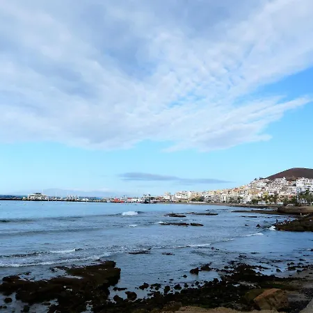 Suncanarias Angeles Лос Кристианос
